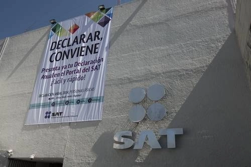 Sede del Servicio de Administración Tributaria en Ciudad de México. Foto Cristina Rodríguez / Archivo