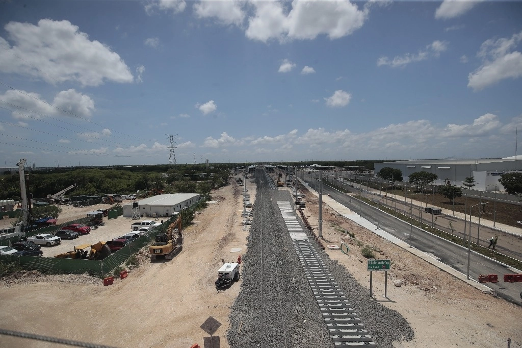 En imagen de septiembre de 2023, obras en la estación Teya, en Mérida, Yucatán, del Tren Maya. Foto Luis Castillo