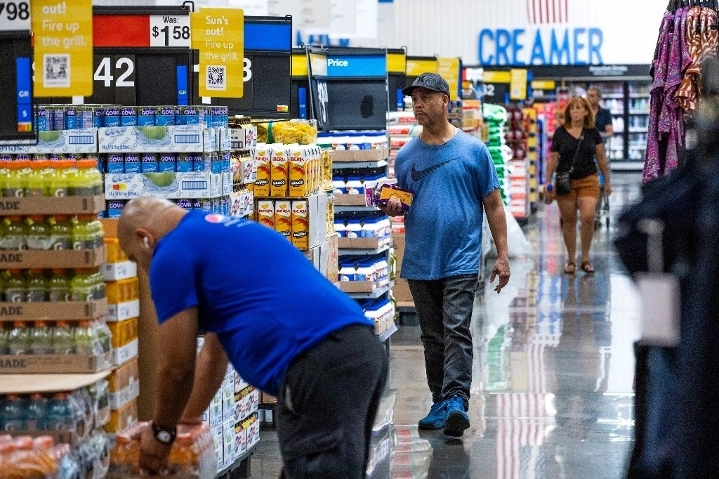 Compras en un supermercado en Nueva Jersey, en imagen de archivo. Foto Ap
