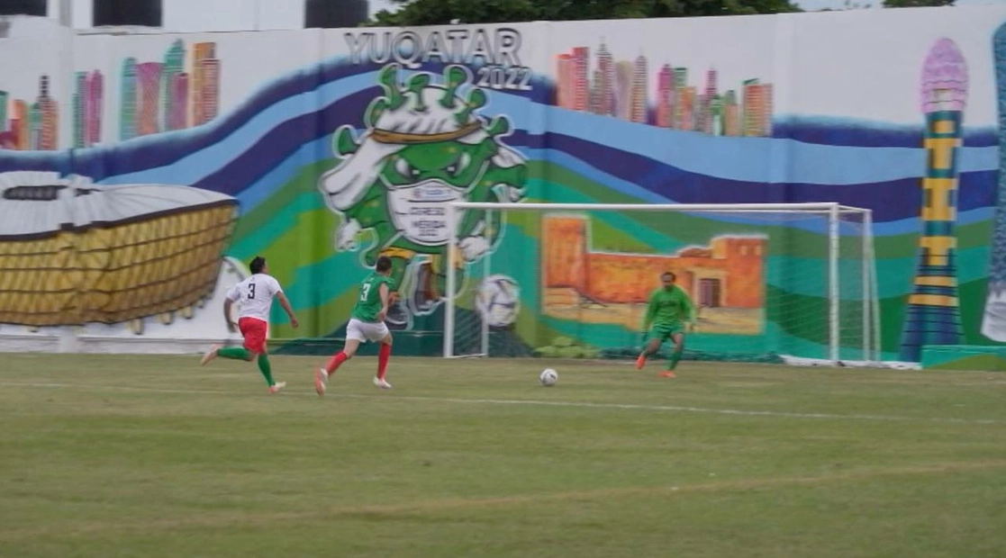 El mundialito de futbol en el Cereso de Mérida fue inaugurado el pasado fin de semana. Foto Luis A. Boffil Gómez
