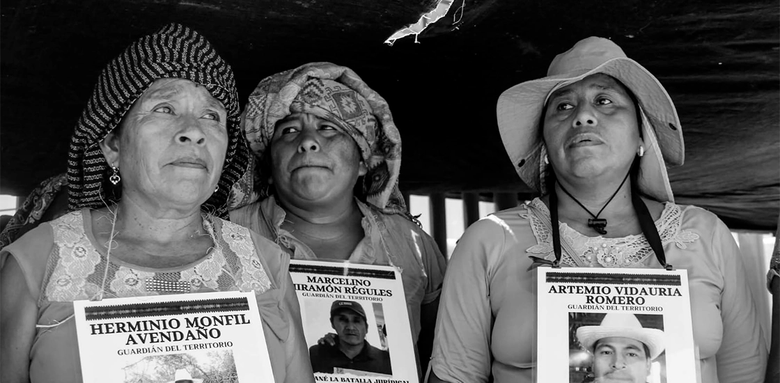 Mujeres Mazatecas por la Libertad confirmó la existencia de 200 órdenes de aprehensión promovidas por familiares de la diputada Elisa Zepeda contra 56 miembros de la comunidad, por presuntos delitos cometidos en 2014. Foto 