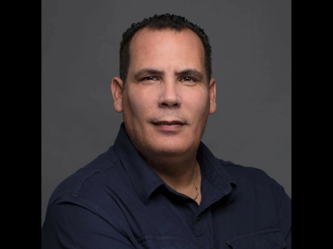El cubano anticastrista Vladimir de la Torre, contratado como asesor por el dirigente priísta Alejandro Moreno Cárdenas, ‘Alito’. Foto tomada del sitio de www.facebook.com/vladimir.delatorrem / Archivo