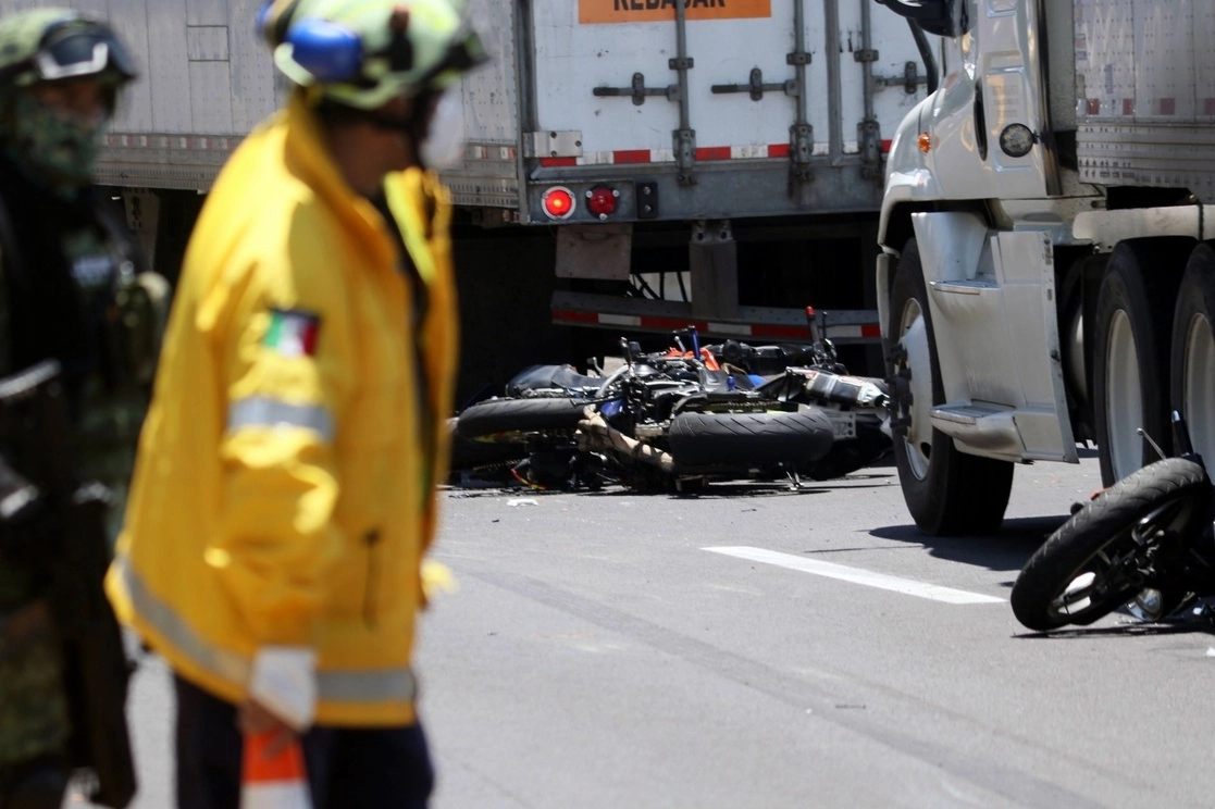 La autopista México-Cuernavaca donde fallecieron 6 motociclistas- dos mujeres y cuatro hombres- el pasado domingo. Foto Cuartoscuro
