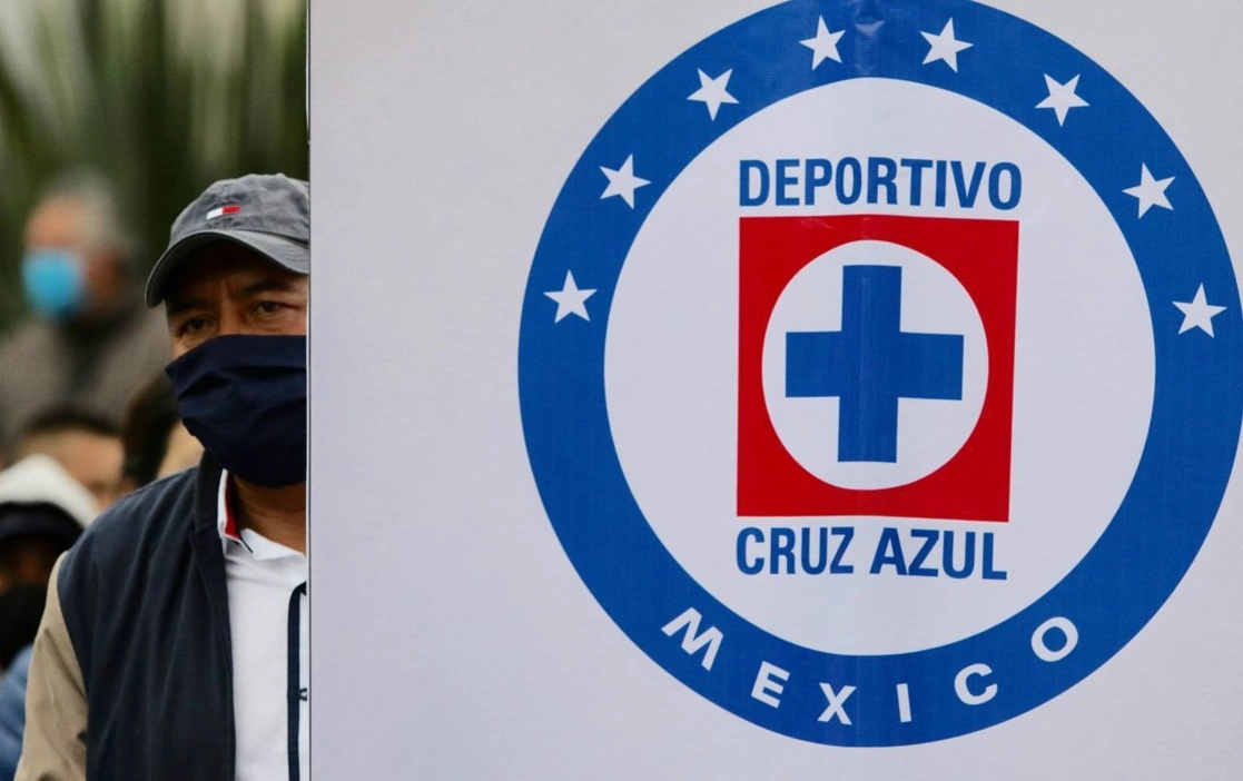 Durante una asamblea de cooperativistas de Cruz Azul. Foto Cuartoscuro / Archivo 