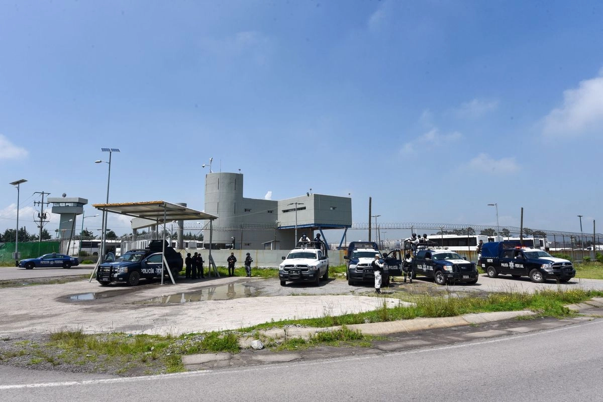 Aspecto externo del penal de máxima seguridad de El Altiplano, en el estado de México 