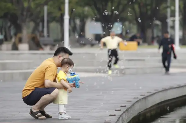 En un parque de Seúl, en Corea del Sur. Foto Ap