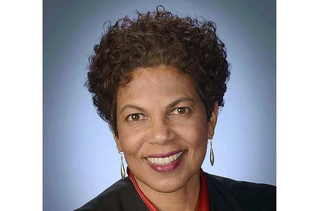 Tanya Chutkan, la jueza federal que supervisa el caso de interferencia electoral de 2020 contra el expresidente Donald Trump. Foto Ap