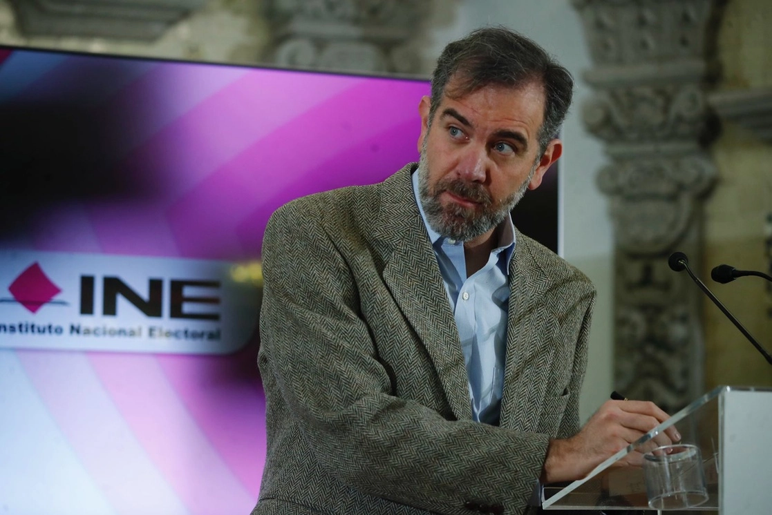 El consejero presidente del INE, Lorenzo Córdova, durante una conferencia de prensa ofrecida en enero pasado. Foto Cristina Rodríguez