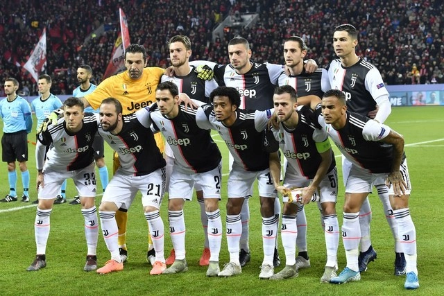 "Numerosos clubes ponen en riesgo su existencia", subrayó Andrea Agnelli, presidente de la Juventus y de la ECA, explicando que habrá que "confrontar" la situación económica en un sector que durante mucho tiempo vio crecer sus ingresos. Foto Ap / Archivo