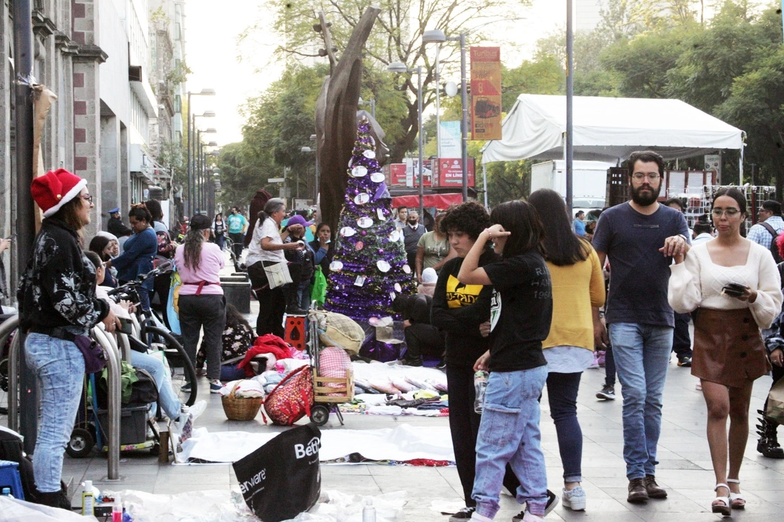 Se registró el mayor retroceso en la esperanza de vida en la historia reciente de AL, reporta el estudio de la Cepal. Foto Roberto García