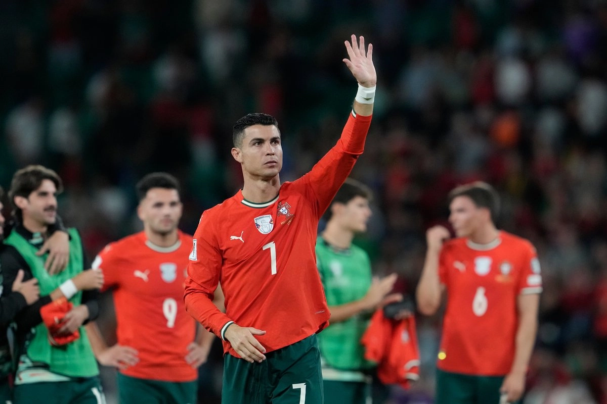 A pesar del récord, su selección (Portugal) no pudo clasificar a la Copa del Mundo, en una jornada donde seis países obtuvieron su boleto. Foto