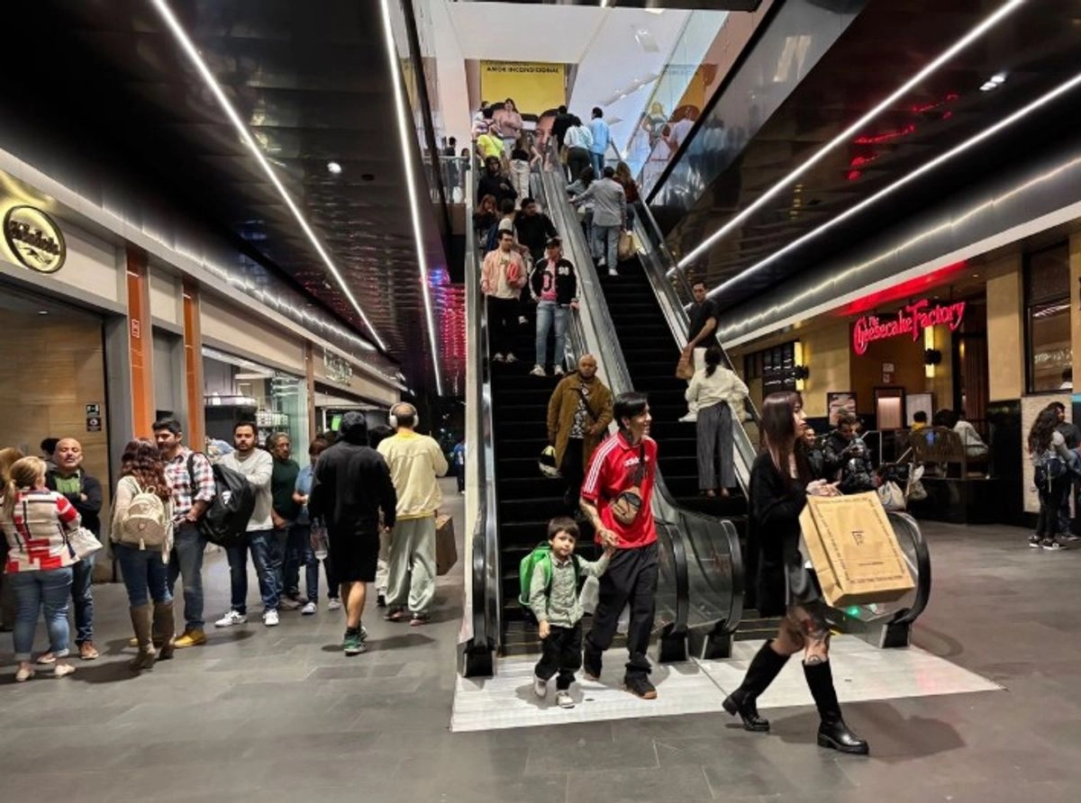 La economía mexicana apuntó a una moderación en su crecimiento, pues mostró un avance marginal de 0.1 por ciento anual en julio de 2025.
