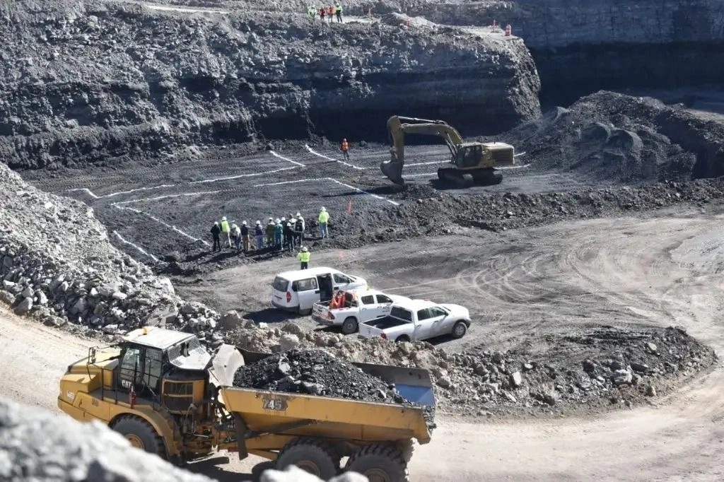 Las actividades económicas secundarias corresponden a los sectores dedicados a la industria de la minería, manufacturas, construcción y electricidad.