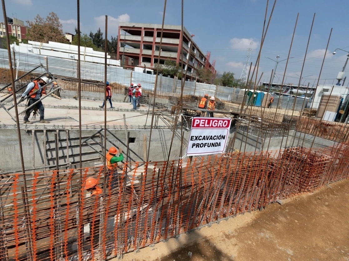 La construcción se ubicó en 50.4 puntos, luego de dos años y medio de estar en zona de contracción. Foto Pablo Ramos / Archivo