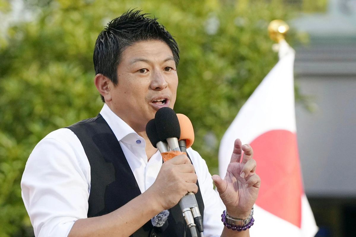 Sohei Kamiya, líder del partido japonés de derecha Sanseito, el cual postula "reglas y límites más estrictos" a la migración y el capital extranjero, el rechazo al "globalismo" y las políticas "radicales" de género. Foto 