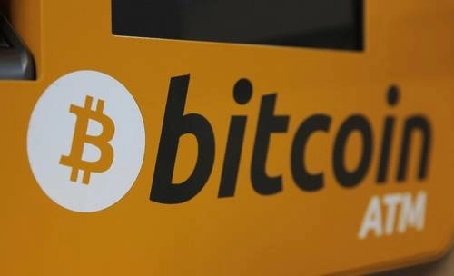 Las pequeñas transferencias en bitcoin de El Salvador se cuadruplicaron en mayo respecto al mismo mes del año pasado. Foto Ap / Archivo
