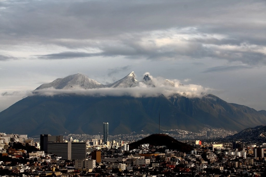 Vista del Cerro de la Silla, en Monterrey, Nuevo León. Foto Cuartoscuro / archivo 