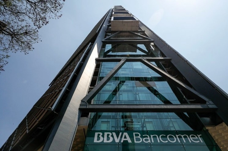 Torre de BBVA Bancomer en la Ciudad de México. Foto Alfredo Domínguez / Archivo