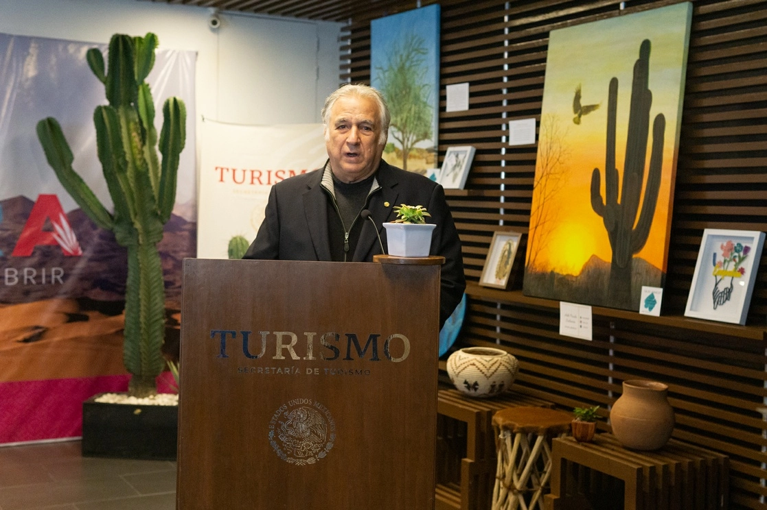 De enero a noviembre hubo un flujo de 31 millones 686 mil pasajeros en vuelos internacionales, superior en 76.5 por ciento respecto al mismo lapso de 2020, reveló Miguel Torruco. Foto Pablo Ramos / Archivo