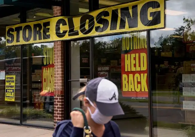 Negocio cerrado tras el impacto de la pandemia de coronavirus en Arlington, Virginia. Foto Afp