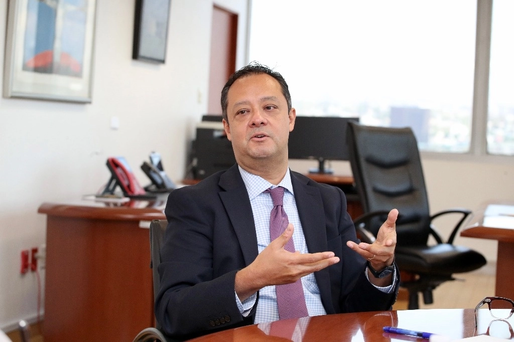 Gabriel Yorio, subsecretario de Hacienda, en entrevista con La Jornada en julio pasado. Foto Roberto García Ortiz.