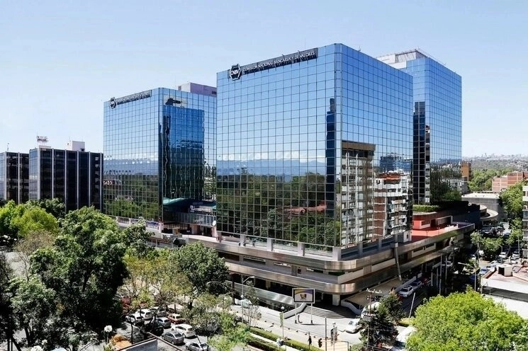 Edificio de la Comisión Nacional Bancaria y de Valores en la Ciudad de México, en imagen de archivo. Foto CNBV