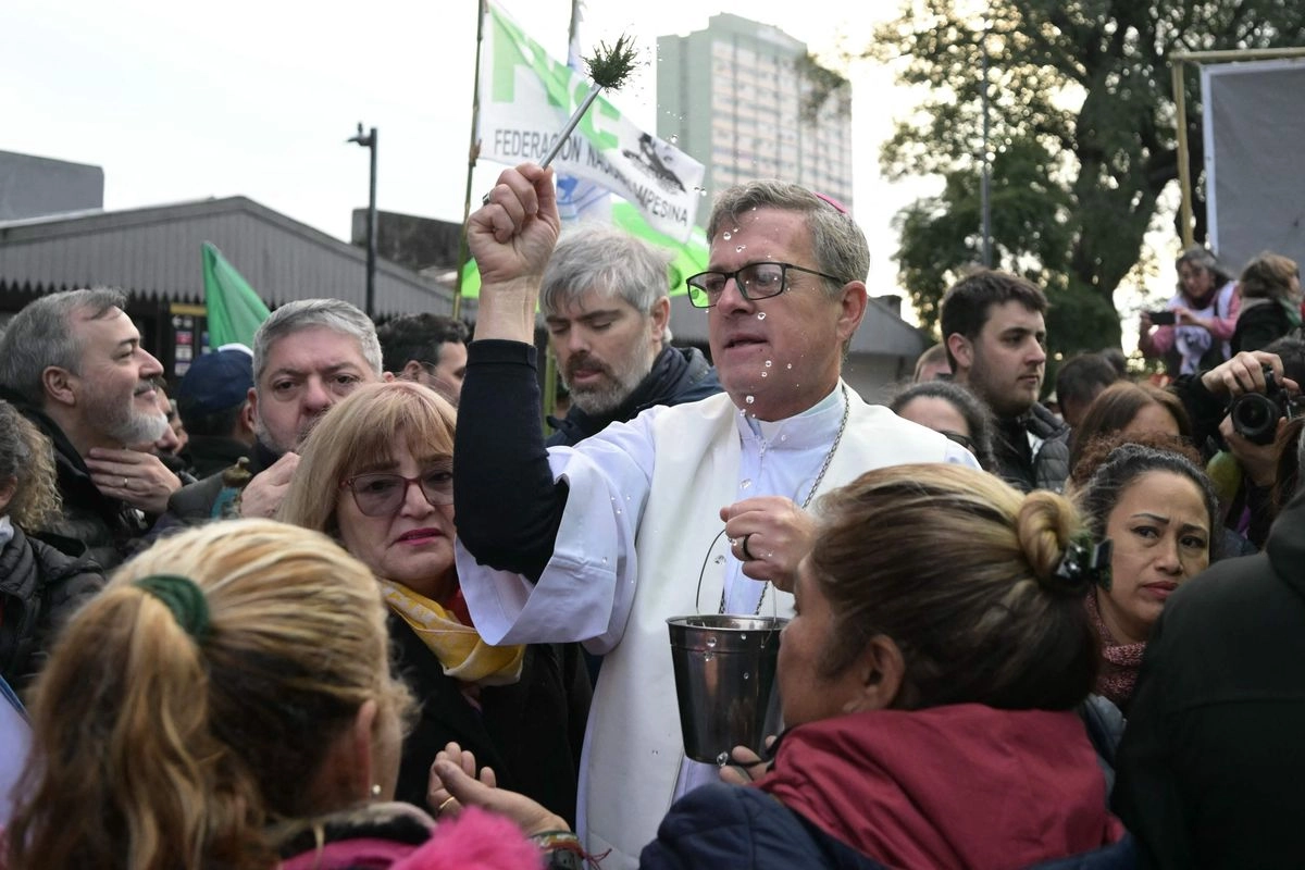 Jorge García Cuerva, arzobispo de Buenos Aires, durante las celebraciones de San Cayetano, patrono de los trabajadores. Foto