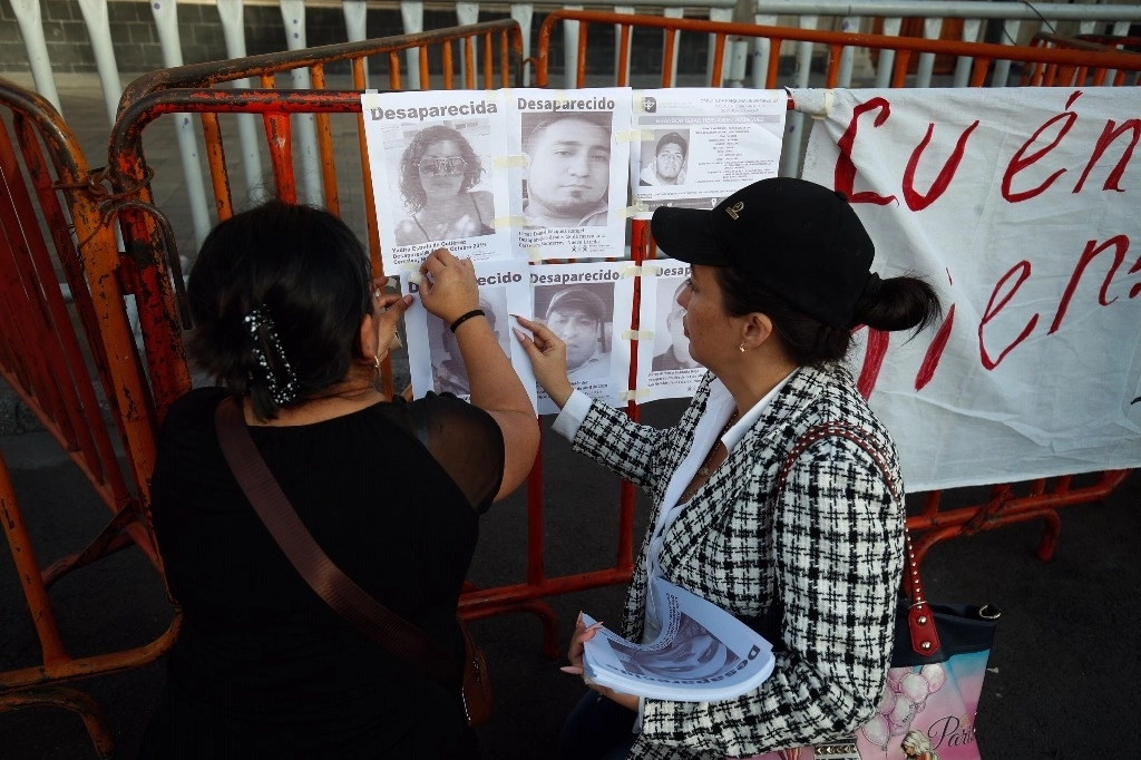 Familiares de desaparecidos durante una protesta en imagen de archivo. Foto Cristina Rodríguez