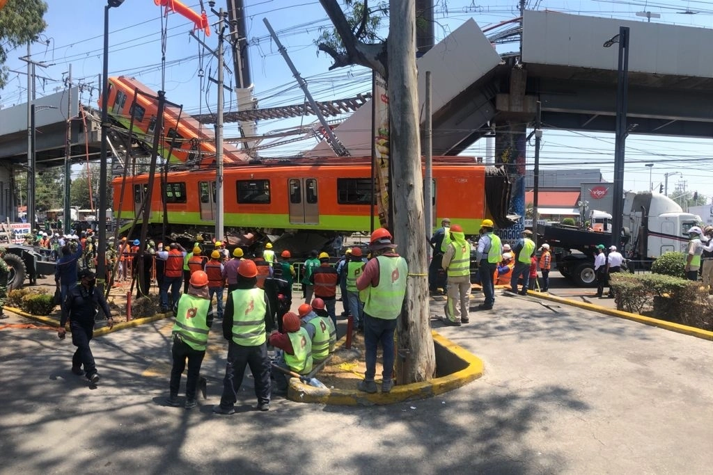 El PAN y el PRI criticaron que los responsables de la tragedia en la línea 12 del Metro sigan impunes. Foto Pablo Ramos / Archivo