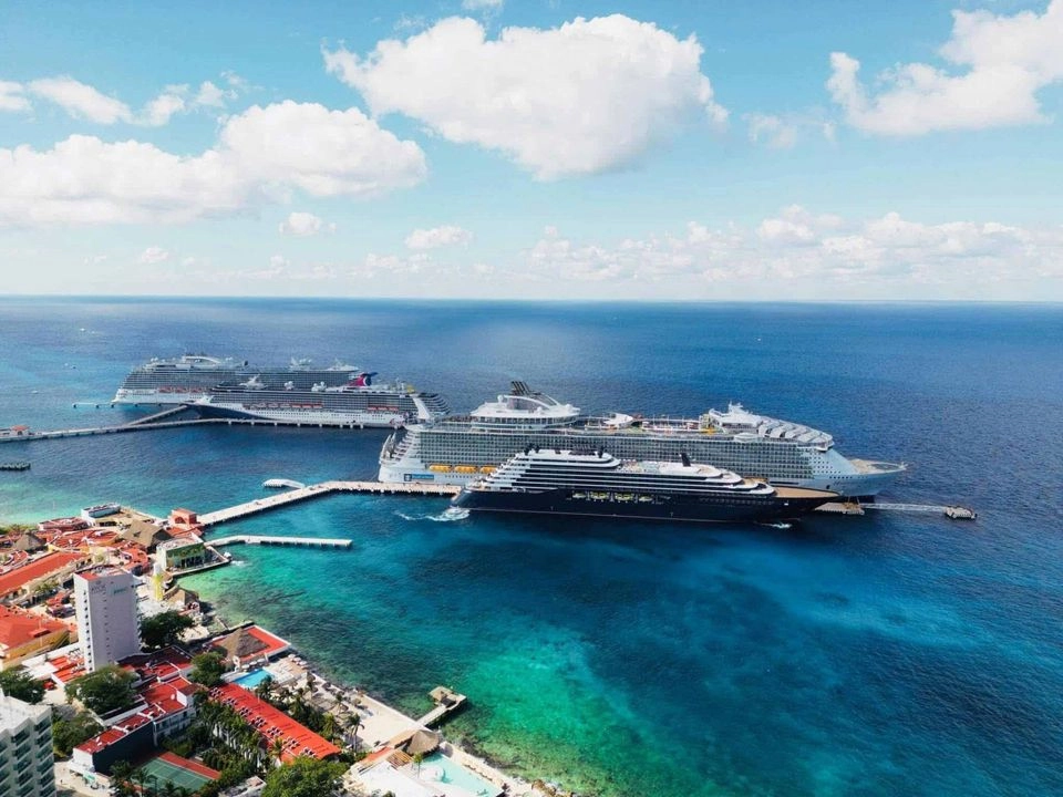 El pago del llamado cobro de derecho de no residentes provocará que México pierda competitividad ante los destinos que no solicitan dicho pago, dijo Michele Paige, directora general de la Asociación de Cruceros de Florida y el Caribe. Foto 