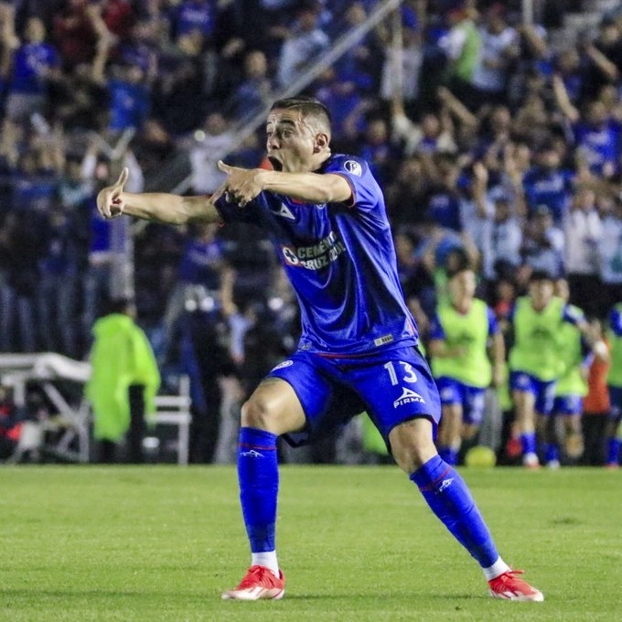 Cruz Azul sufrió de más, pero logró rescatar un valioso empate 2-2 ante el Atlas. Foto @CruzAzul