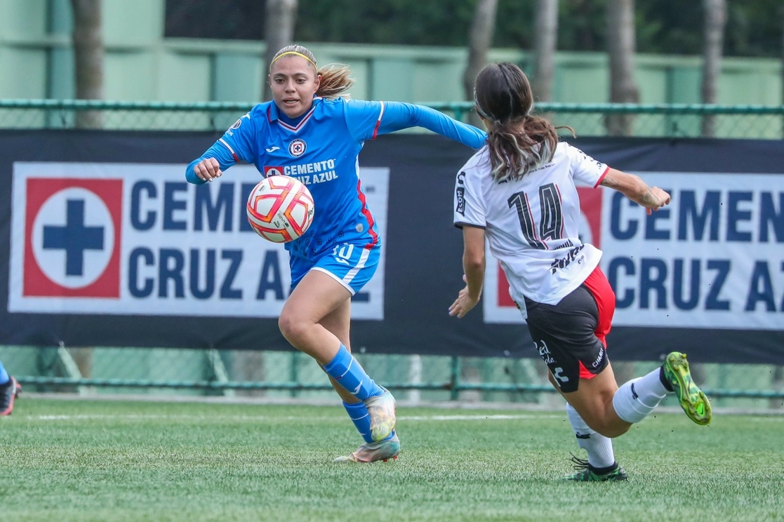 Un encuentro sin polémica fue el que disputaron Cruz Azul y Atlas de la liga femenil. Foto @AzulFemenil