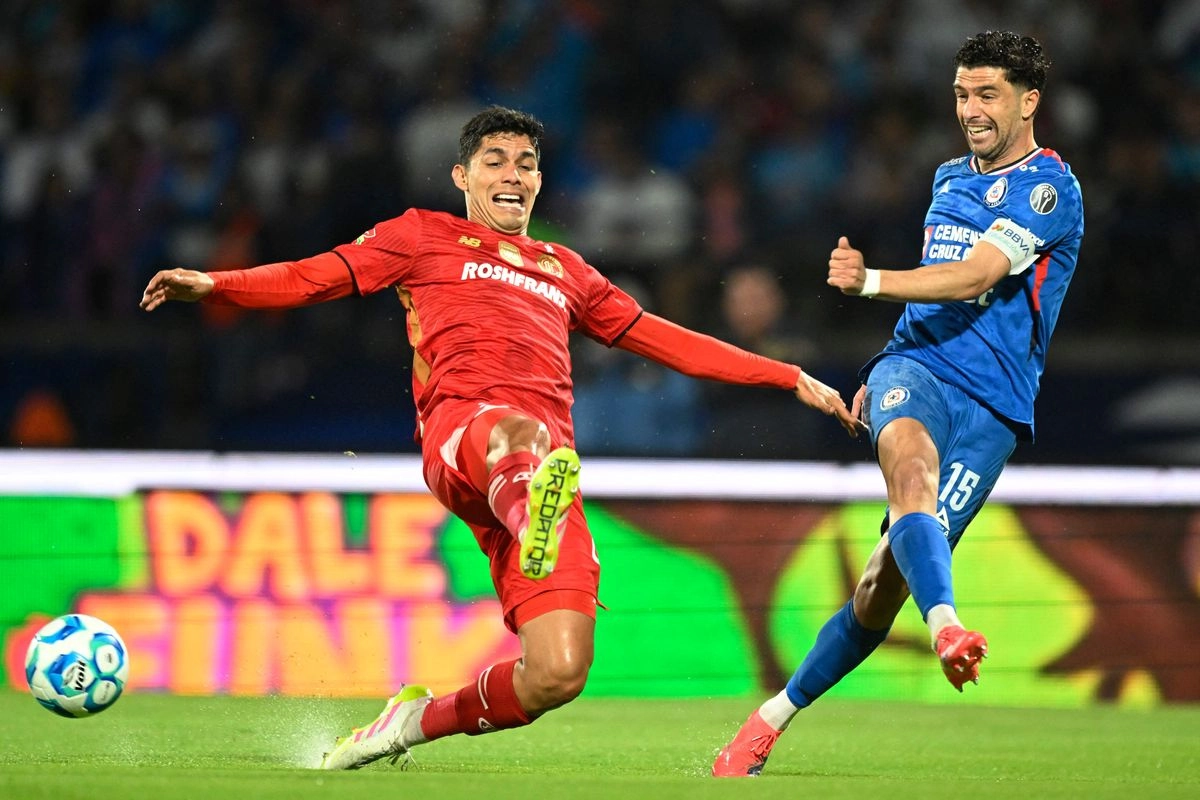 La Máquina alcanzó así el segundo lugar de la Liga con 14 puntos, cuatro triunfos y dos empates, luego de seis fechas de la temporada. Los escarlatas, campeones defensores, sufrieron su segunda derrota y terminaron con 10 unidades. Foto