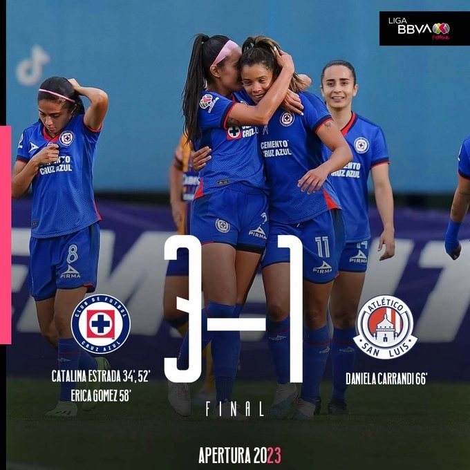Jugadoras del Cruz Azul celebran su triunfo en imagen tomada del perfil de X de la Liga BBVA Femenil