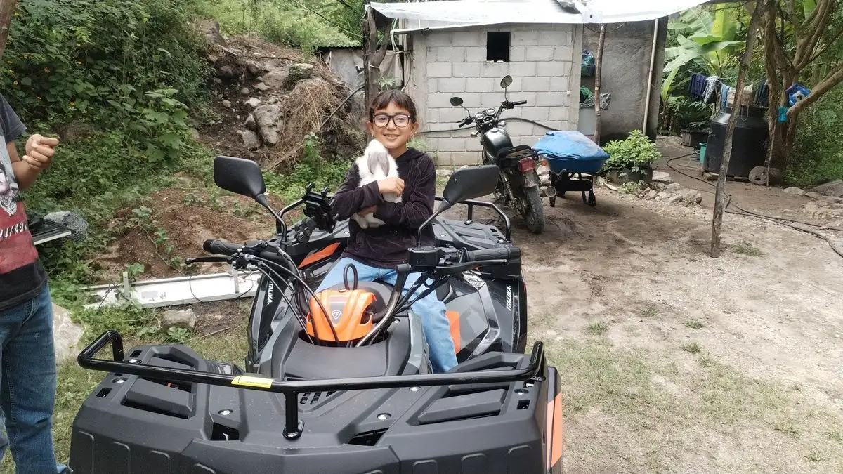 La humilde casa de la niña está ubicada en el caserío de Rancho Nuevo, la cual es la comunidad boscosa  más lejana del municipio de Jacala de Ledezma, ubicada en la región de la Sierra Gorda. Foto