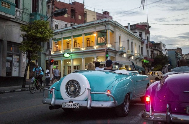 CRF I Ltd, un inversor en deuda soberana cubana en default desde 2009, dijo que presentó el caso en Londres después de que La Habana rechazó una oferta de alivio de la deuda realizada por la compañía y otros tenedores de bonos en 2018. Foto Ap / Archivo