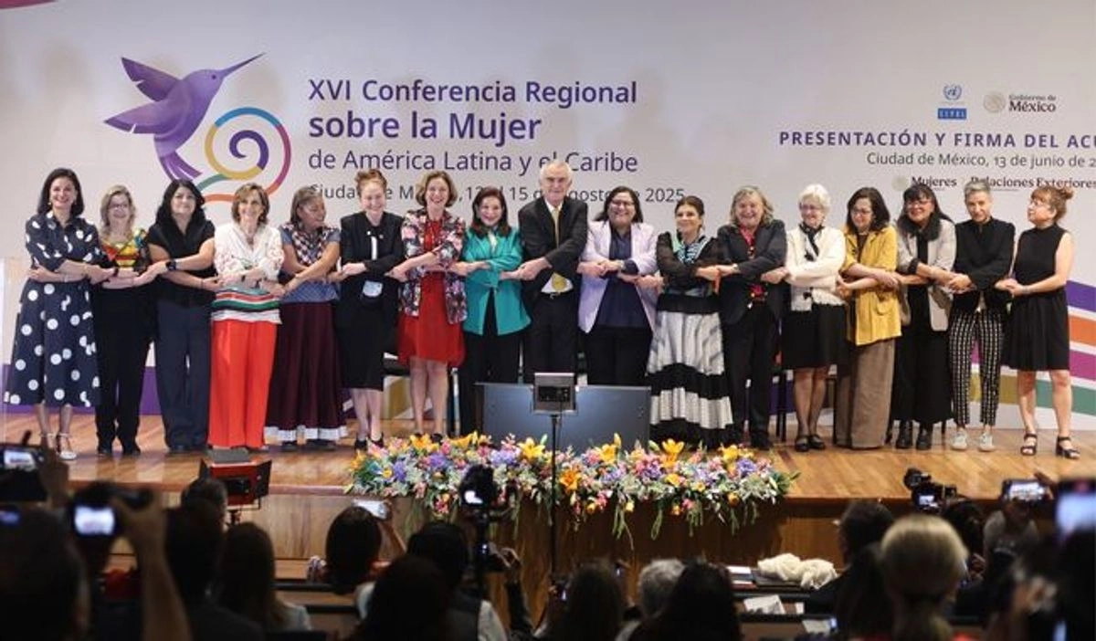 La conferencia se celebra en un contexto inédito, en el que México cuenta por primera vez con una presidenta de la República mexicana. Foto 