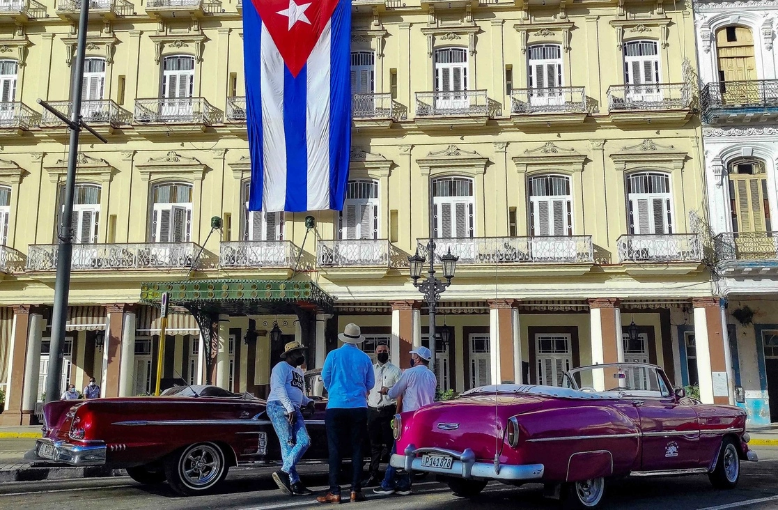 El 20 de septiembre de 2021 entró en vigor un paquete de leyes que permite la apertura de Pymes en Cuba. Foto Afp/Archivo 