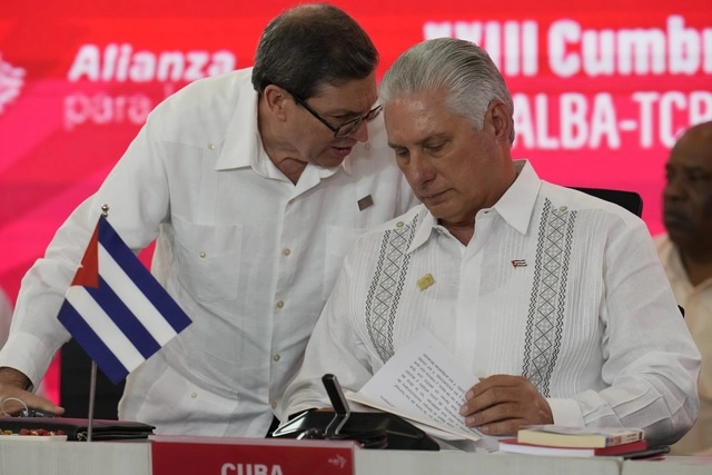 El presidente de Cuba, Miguel Díaz-Canel, participó en la sesión de la ALBA celebrada en Venezuela. Foto Ap