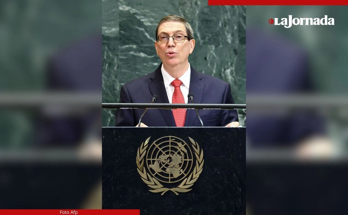 En la Asamblea General de Naciones Unidas, el canciller cubano Bruno Rodríguez denunció presiones de EU sobre terceros países que provocan “impedimentos para la vida misma” en la isla. Foto 
