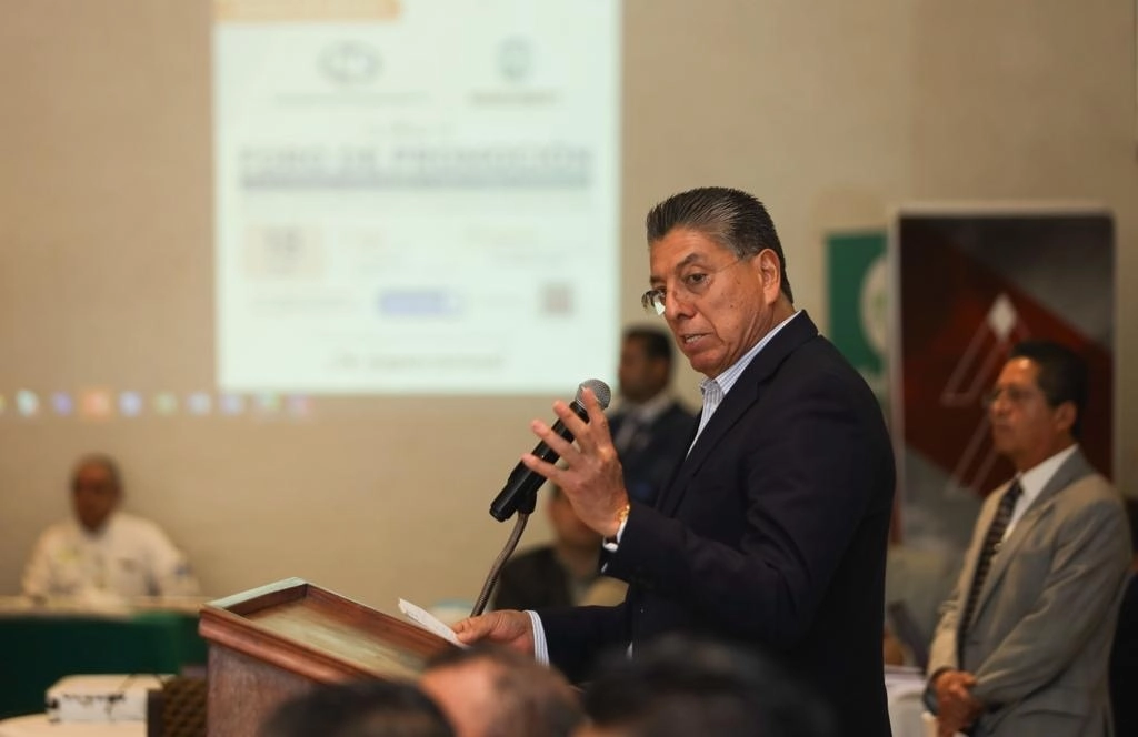 Banco Nacional de Comercio Exterior y Nacional Financiera anunciaron que cuentan con más de 1 billón de pesos para créditos para empresas. Foto La Jornada