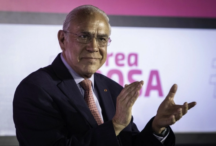 El promotor del Fobapra, José Ángel Gurría, durante los foros de Unidad y Gobierno de Coalición para lograr una nueva alternancia democrática, realizados en marzo pasado. Foto Cuartoscuro 