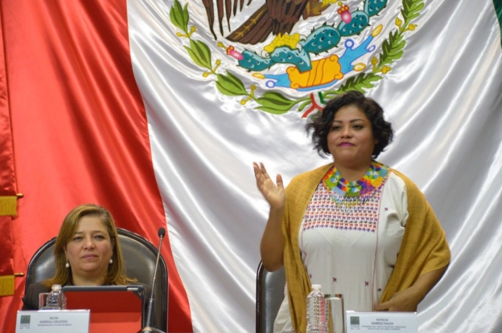 Patricia Ramírez, coordinadora del Consejo Municipal de Ayutla de los Libres, Guerrero, expuso que por ser afrodescendiente han considerado que no es una persona capaz para el cargo. Foto tomada del Twitter del @INPImx / Archivo