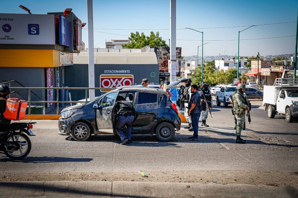 Se reportó que en Mazatlán, dos hombres fueron asesinados durante la mañana del día 31 de diciembre en la colonia 12 de Mayo. Foto Cuartoscuro