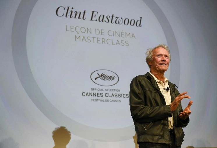 El director estadunidense Clint Eastwood asiste a "The Clint Eastwood Cinema Lesson" durante la 70a edición del Festival de Cine de Cannes. Foto Afp / Archivo