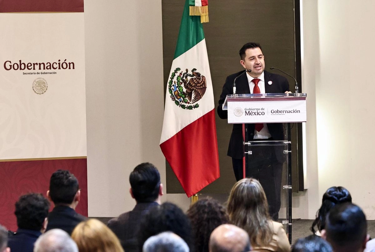 El director general de Renapo, Félix Arturo Arce durante la ceremonia. Foto 