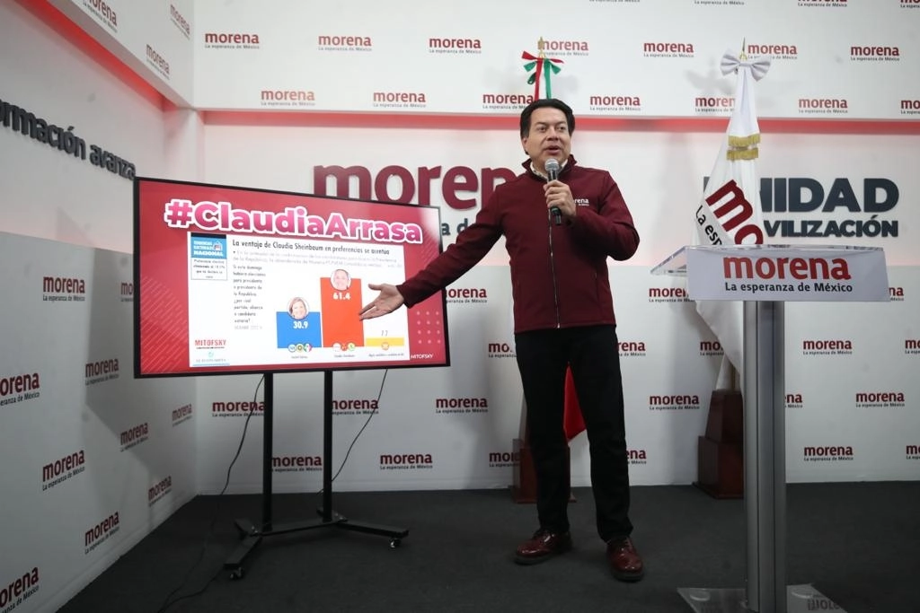 Mario Delgado anticipó que la Comisión de Elecciones mañana dará a conocer el primer bloque de candidaturas de mayoría al Senado. Foto Yazmín Ortega Cortés.