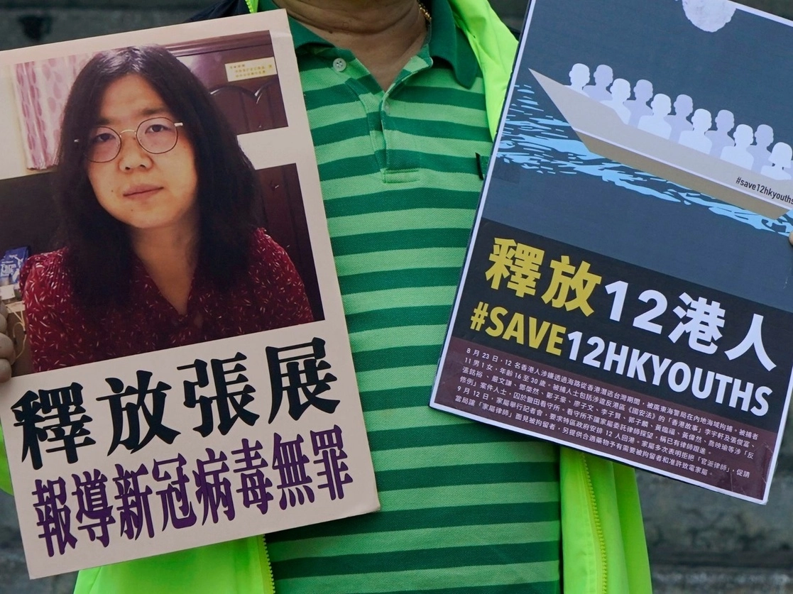 La periodista ciudadana china Zhang Zhan, que cubrió la epidemia de Covid-19 en Wuhan, fue condenada este lunes a cuatro años de prisión. Foto Ap 
