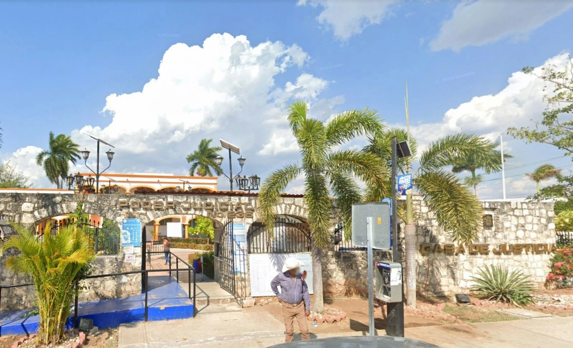 El Juzgado Primero de Primera Instancia del Ramo Penal del Segundo Distrito Judicial en el estado de Campeche, fue quien dictó la condena de 54 años de prisión a Giezi “C”. Foto tomada de Google Street View / Archivo