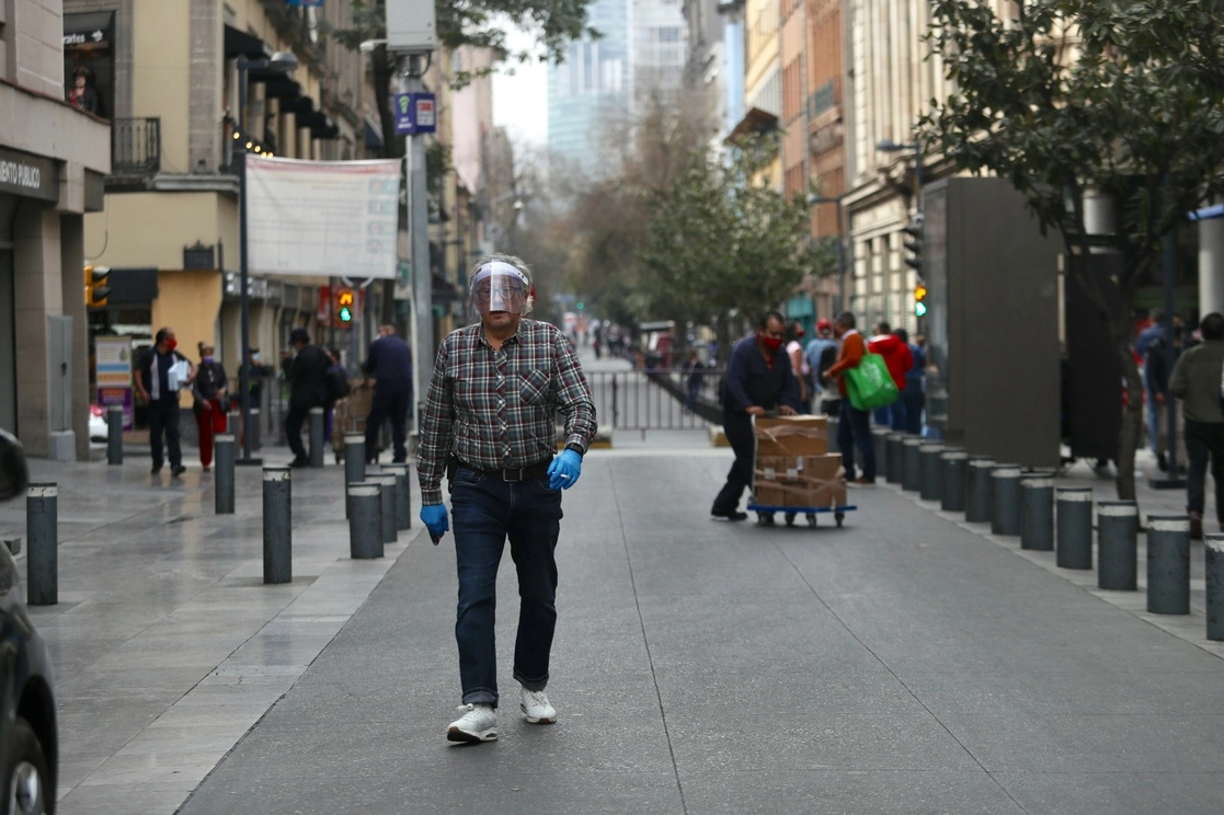 Expertos señalan que el confinamiento, el miedo al contagio de Covid-19 o alguna situación económica pueden provocar depresión. Foto Yazmín Ortega Cortés